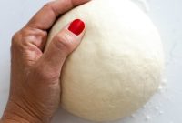 30-Minute Homemade Pizza Dough Recipe for Crispy Crust