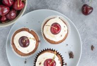 Moist Chocolate Cherry Cupcakes Recipe with Cherry Filling