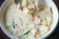 Classic New England Clam Chowder Recipe – Creamy & Authentic