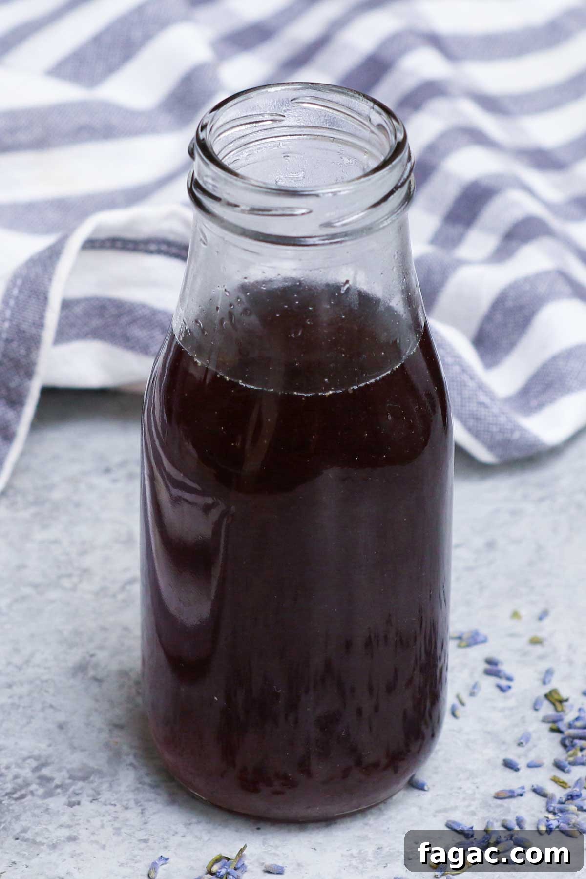 Lavender Simple Syrup for Cocktails and Drinks: Homemade Recipe 7 Lavender Simple Syrup is a great way to add sweetness to your drinks while bringing in bright, floral notes. The name itself says how easy this lavender syrup recipe is to make. All you need is lavender, sweetener and water to make an herb-infused syrup that can transform your cocktails, or add elegance to classic beverages like coffee, tea or lemonade.