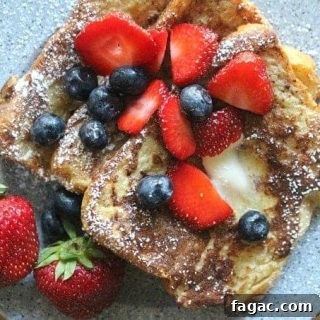 brioche french toast berries and butter