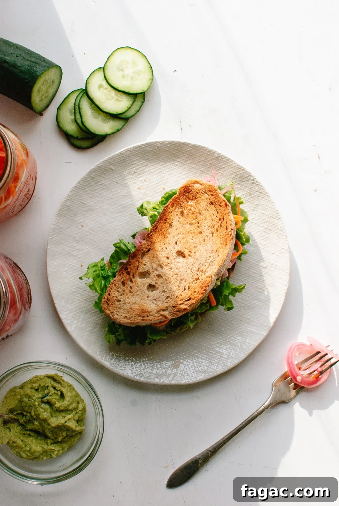 Green Goddess Hummus Sandwich Recipe for Vibrant Lunch Ideas 8 Hummus sandwich ingredients