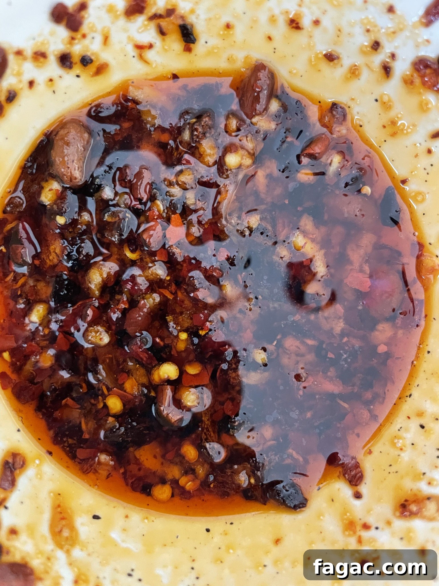 Warmed garlic chili oil Warmed garlic chili oil