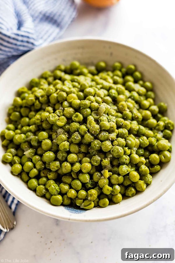Creamy Garlic Green Peas with Parmesan 9 Peas with Onions is the most easy side dish! With a few simple ingredients, this recipe is a snap to throw together on a busy week night but delicious enough to serve at a gathering or with a holiday dinner.