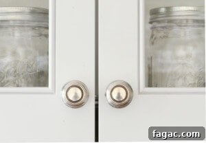 Organizing Your Space Creatively: Home Decluttering as Art 3 img 219769 2