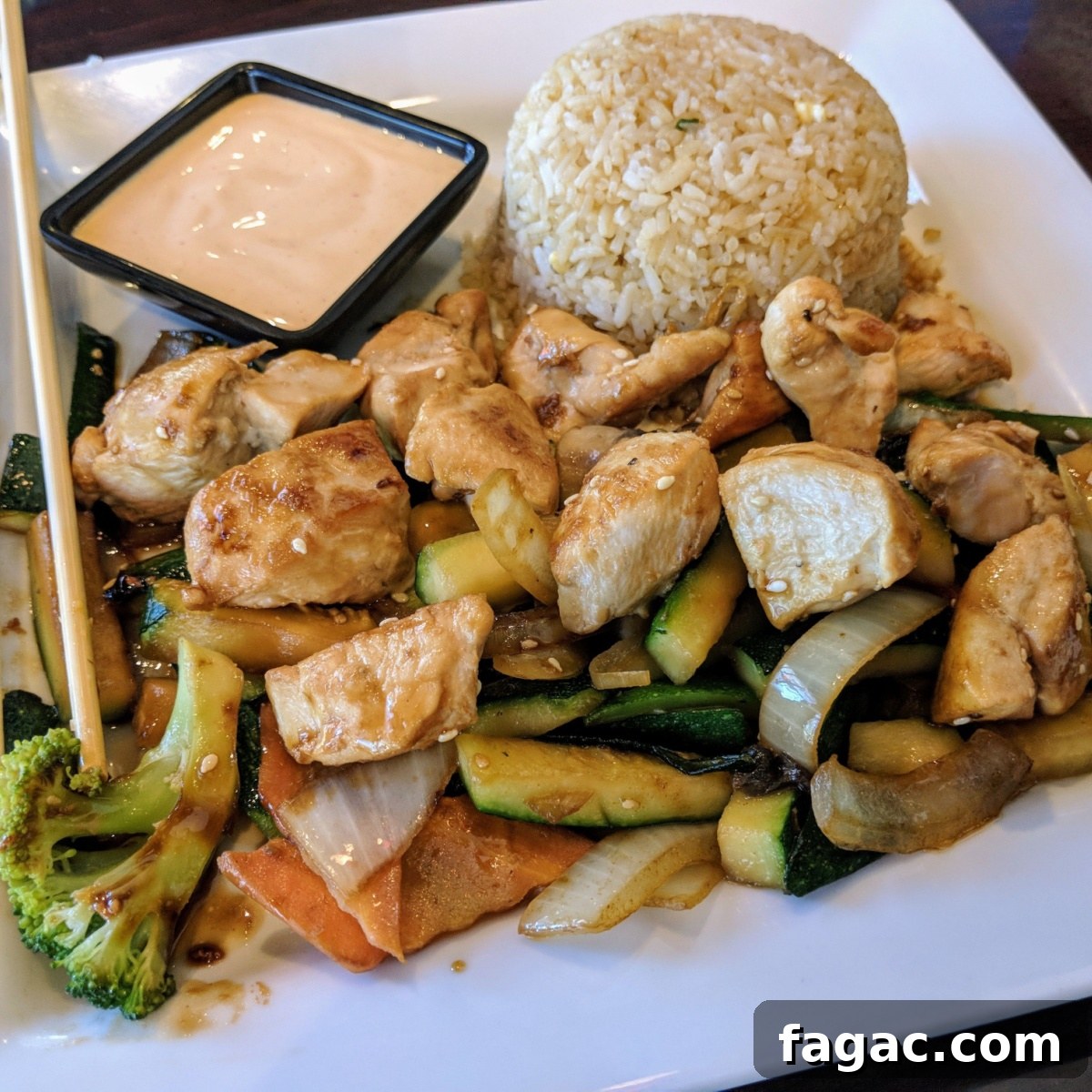 Hibachi Chicken and Vegetables: Japanese Steakhouse-Style Recipe 2 Hibachi chicken dinner