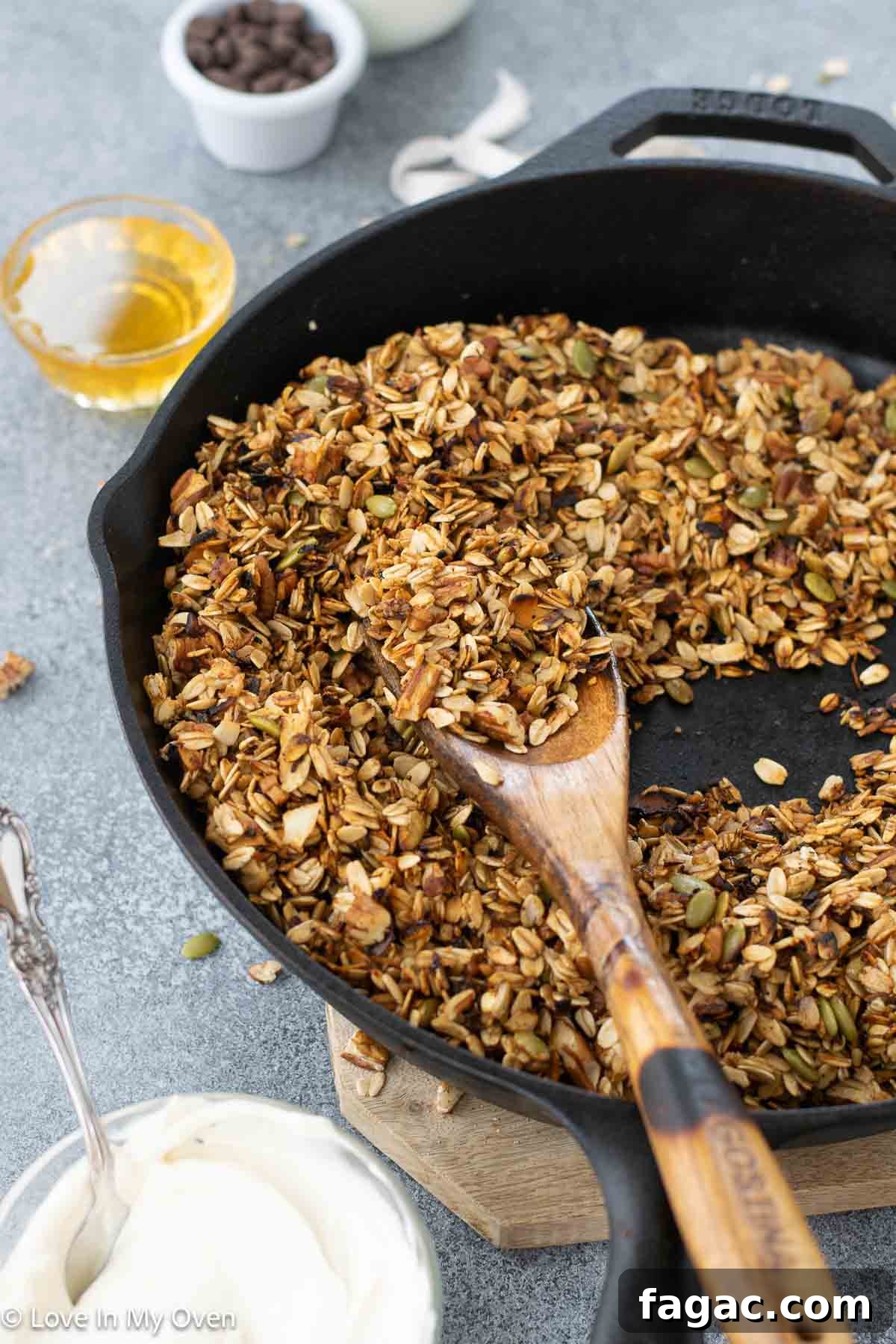 Crunchy Stovetop Granola Recipe — Quick No-Bake Breakfast Mix 5 stovetop granola