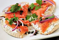 Smoked Salmon Pizza Recipe with Creamy Dill Sauce
