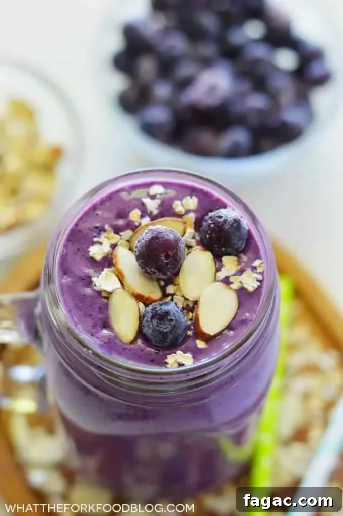 Blueberry Almond Oatmeal Smoothies