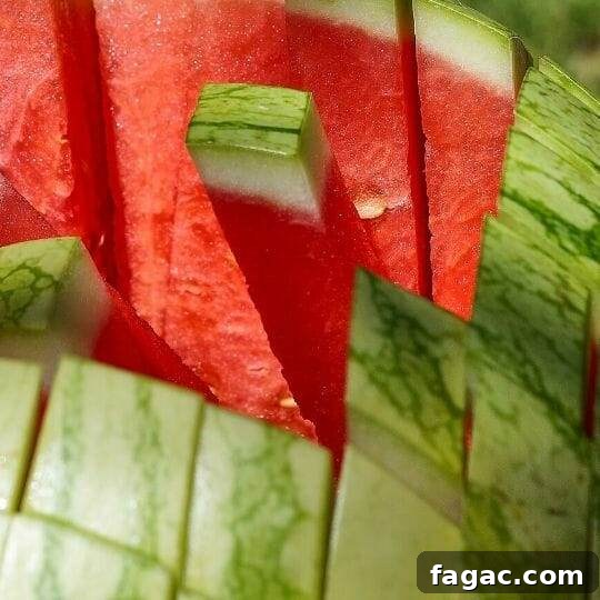 How to Cut a Watermelon: With the Rind and Without It 3 watermelon spears with rind