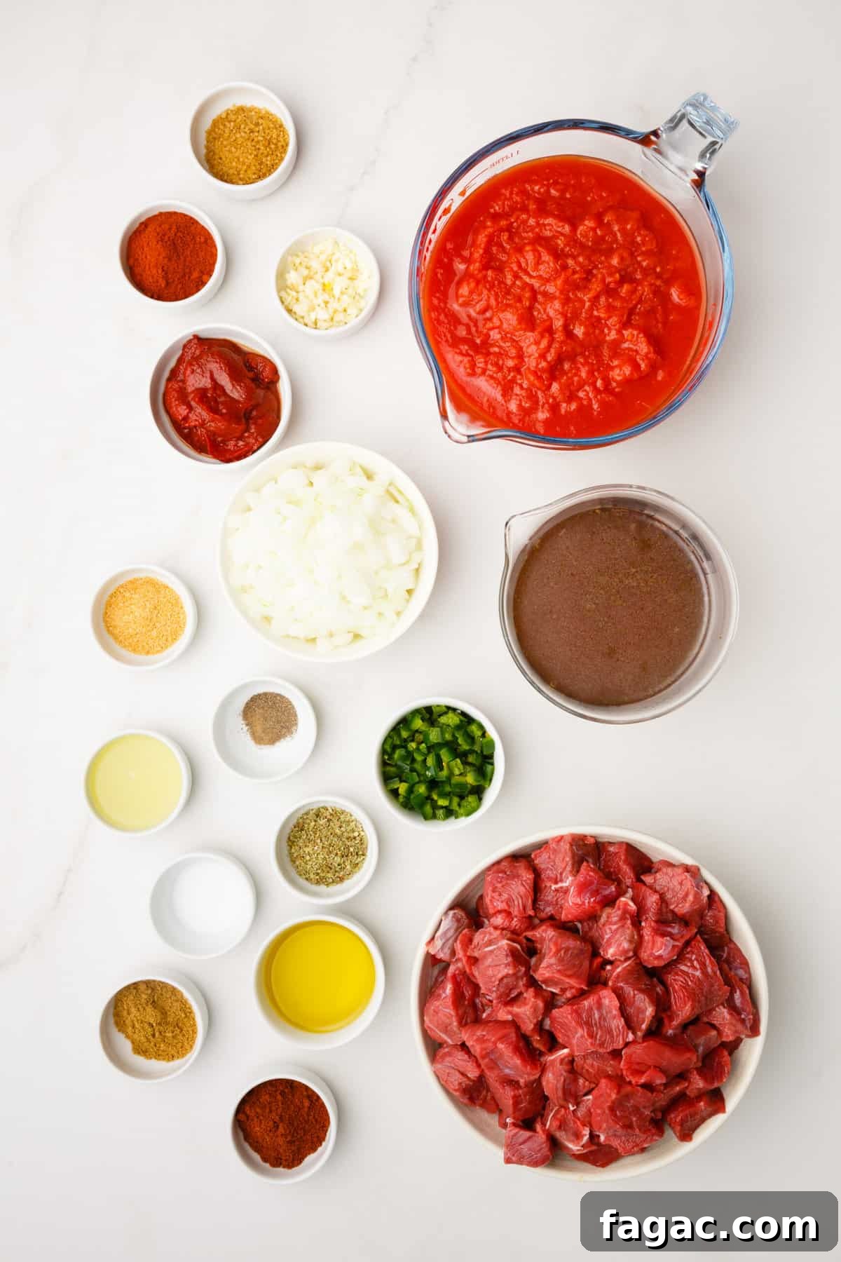 Authentic Texas Chili Recipe: Classic Beef and Spice Guide 8 ingredients to make texas chili
