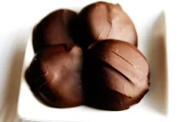 Homemade Peppermint Patties Recipe — Smooth Mint Chocolate Treats