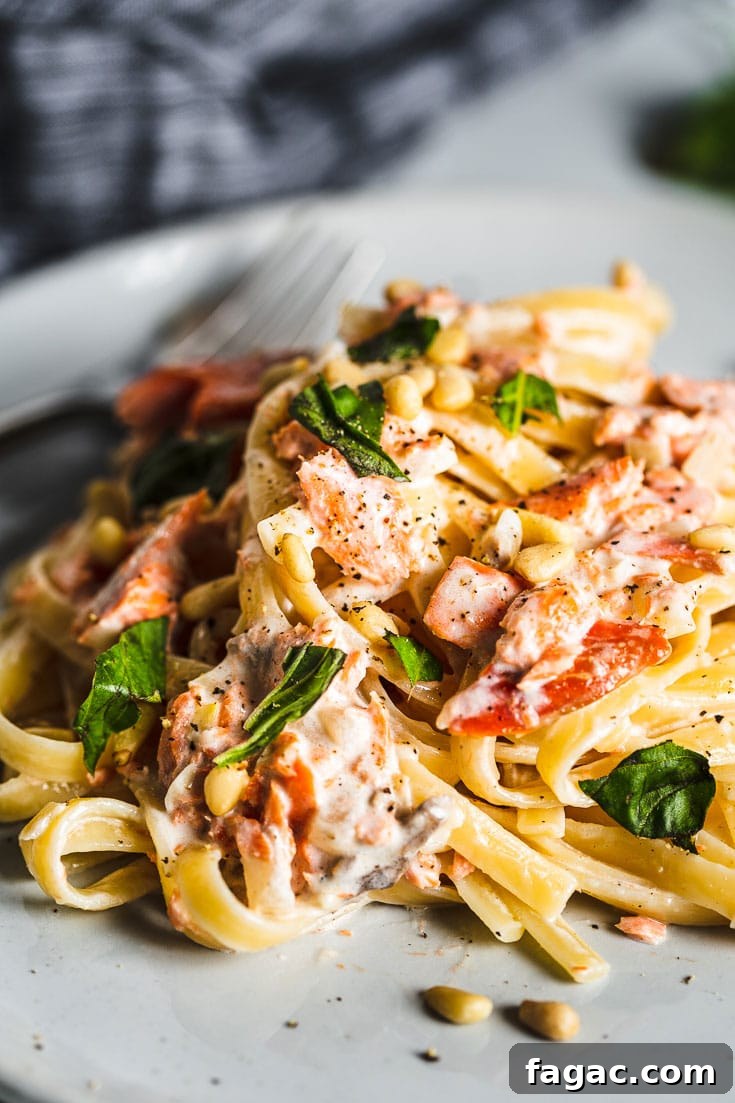 Creamy Smoked Salmon Pasta with Lemon and Dill 5 smoked salmon pasta on plate close up