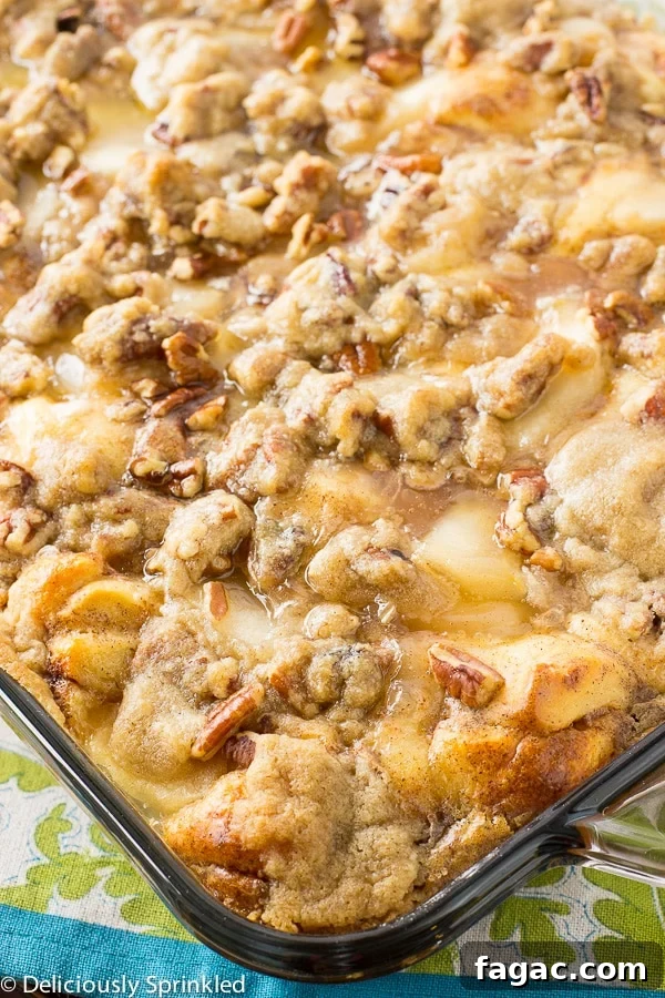 Apple Streusel French Toast Casserole with Maple Glaze 2 Apple Streusel French Toast Bake