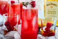 Raspberry Peach Whiskey Lemonade Cocktail Recipe