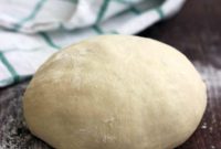 Crispy Homemade Pizza Crust: Step-by-Step Recipe