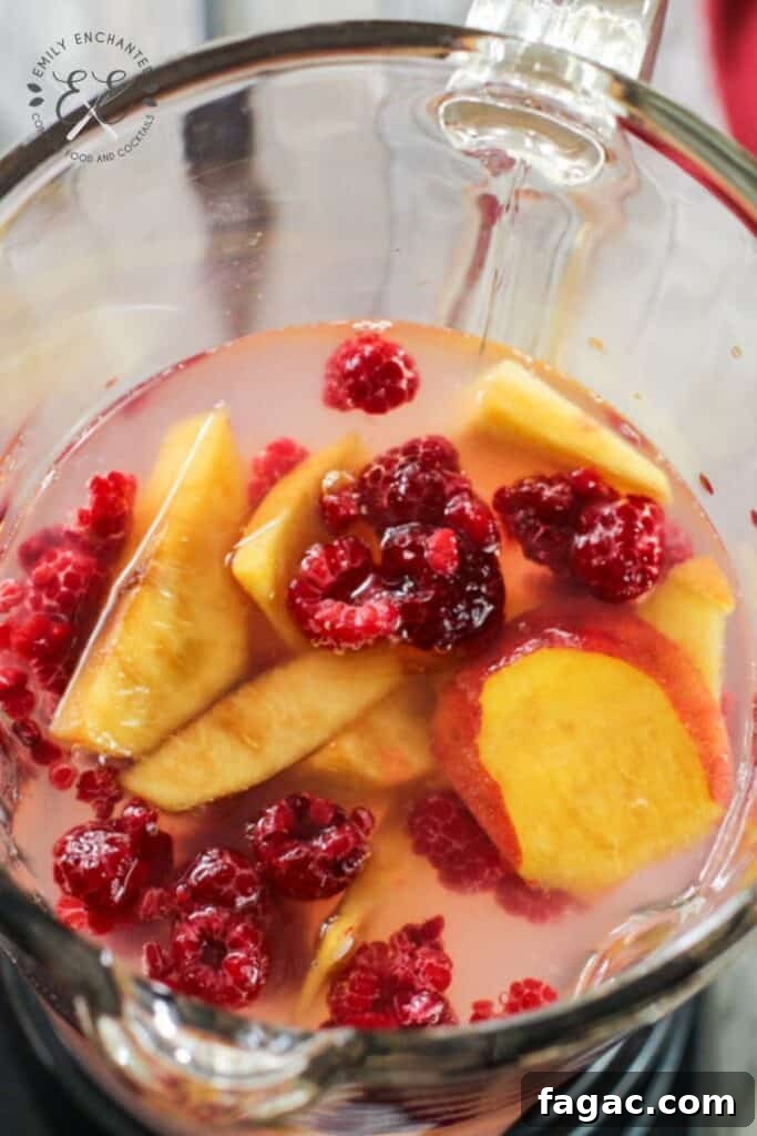 Raspberry Lemonade Cocktail Raspberry Lemonade Cocktail